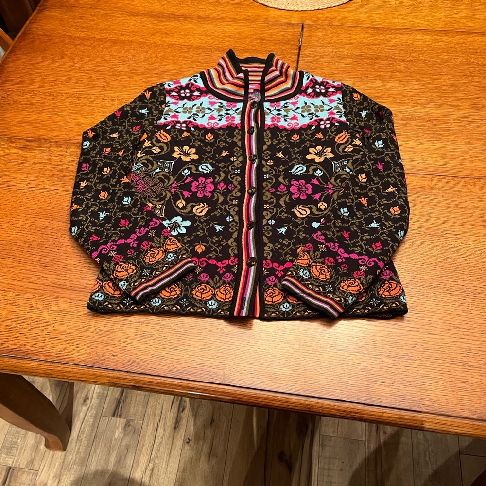 IVKO Floral Patterned Jacket with Striped Collar
